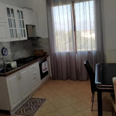 Karaj Apartman